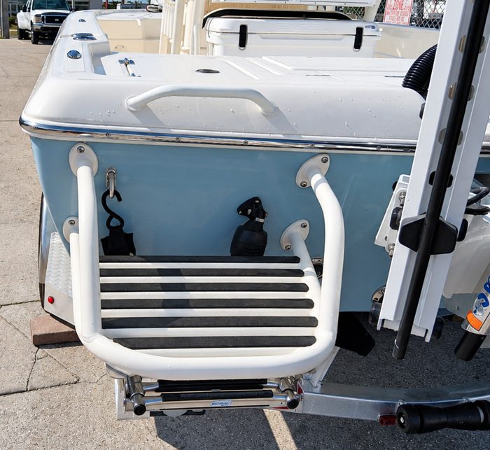 Boarding ladder on the stern