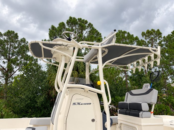 T-top with canvas on a Skeeter SX2550